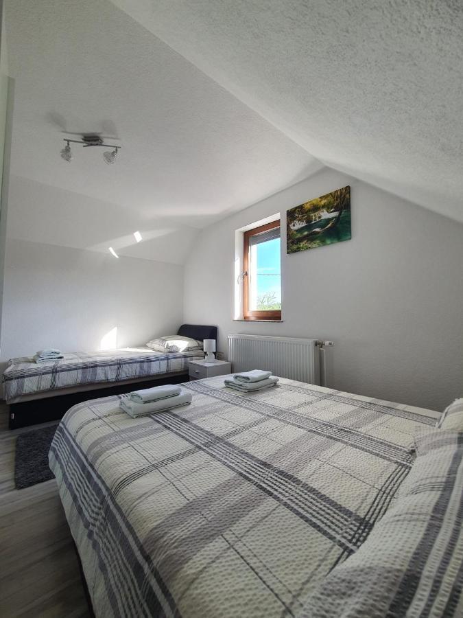 Apartments Sertic 4 Stars Полянак Екстериор снимка