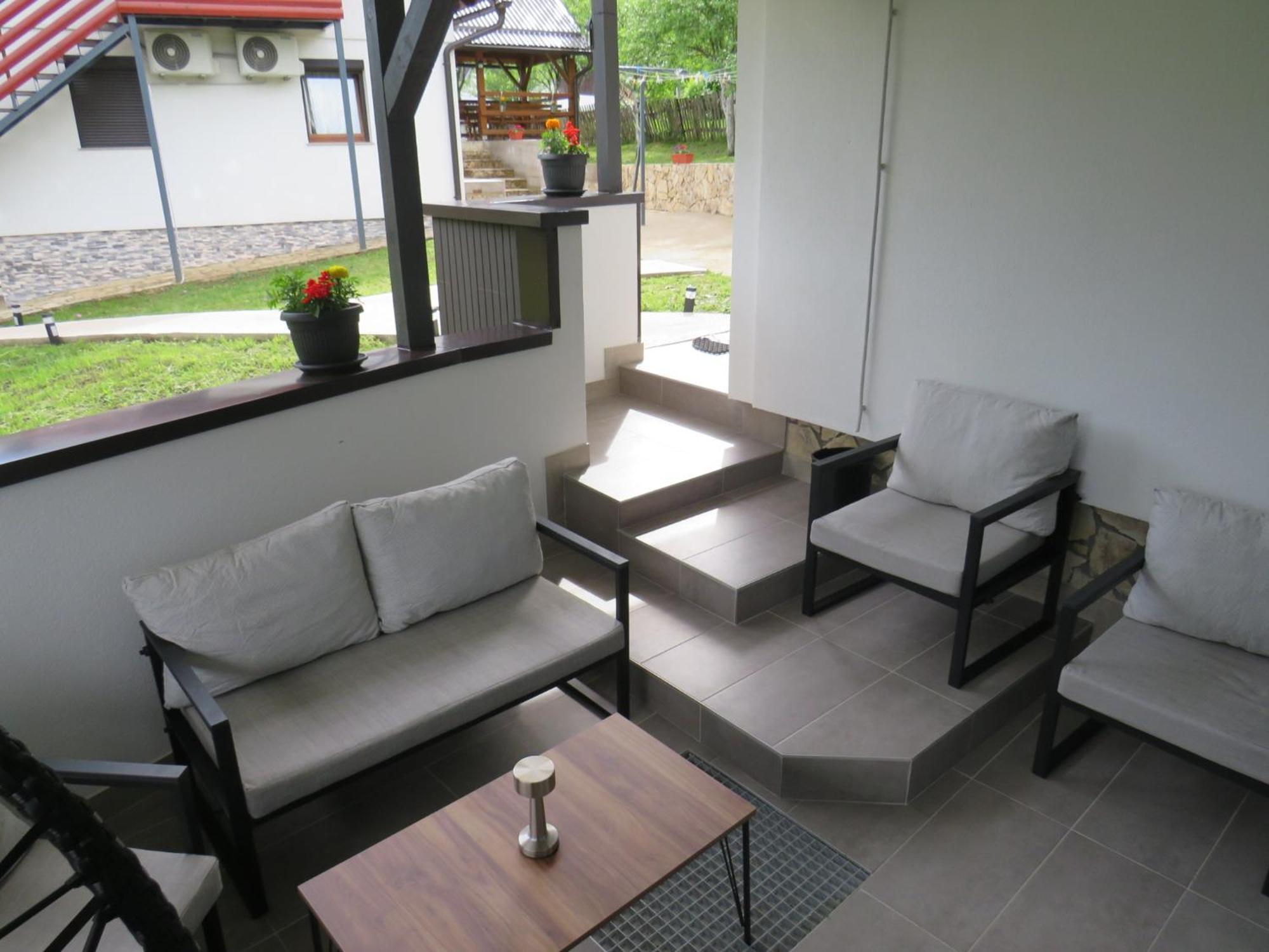 Apartments Sertic 4 Stars Полянак Екстериор снимка