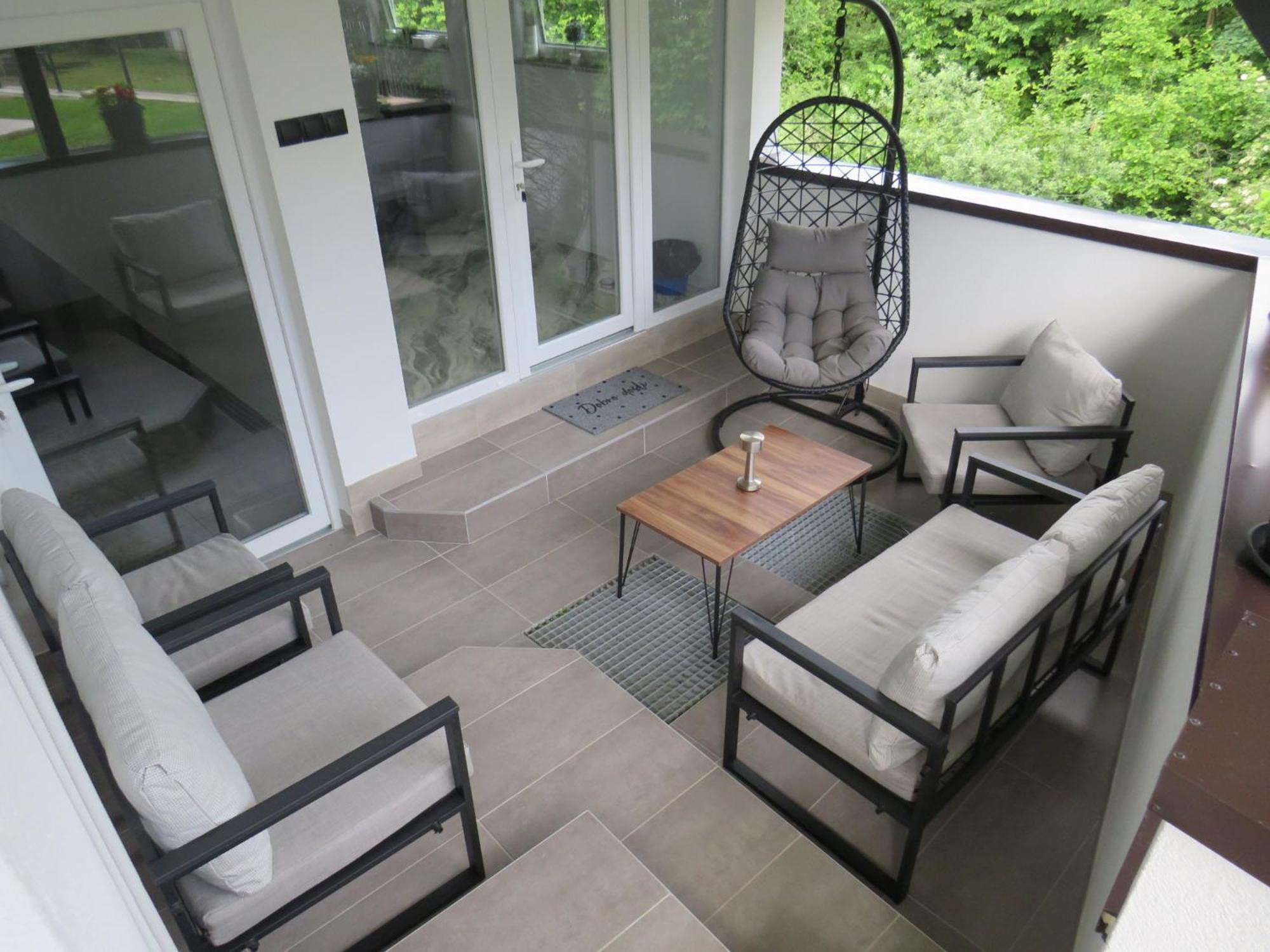 Apartments Sertic 4 Stars Полянак Екстериор снимка